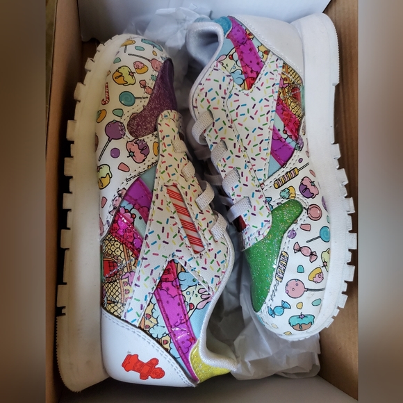 Candyland Reebok - Picture 1 of 10